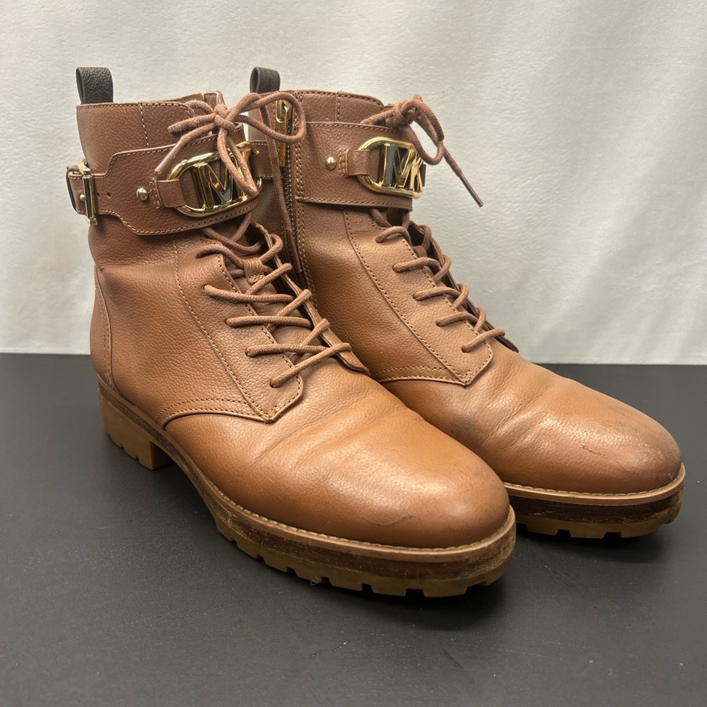 Michael Kors Combat Leather Tatum Ankle Boot Size 9M